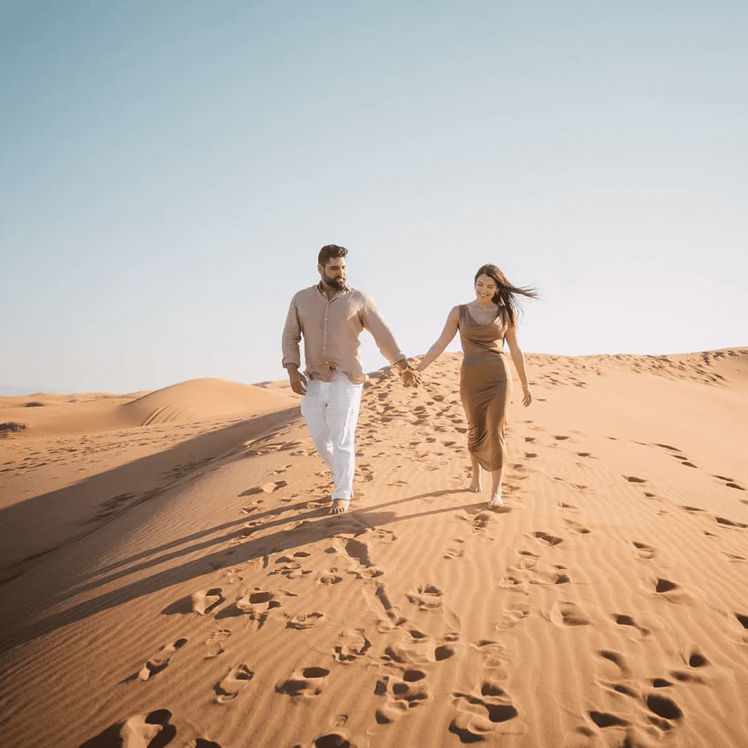 dubai-desert-photoshoot-with-camels-dubai-photographer-9388.jpg-copia